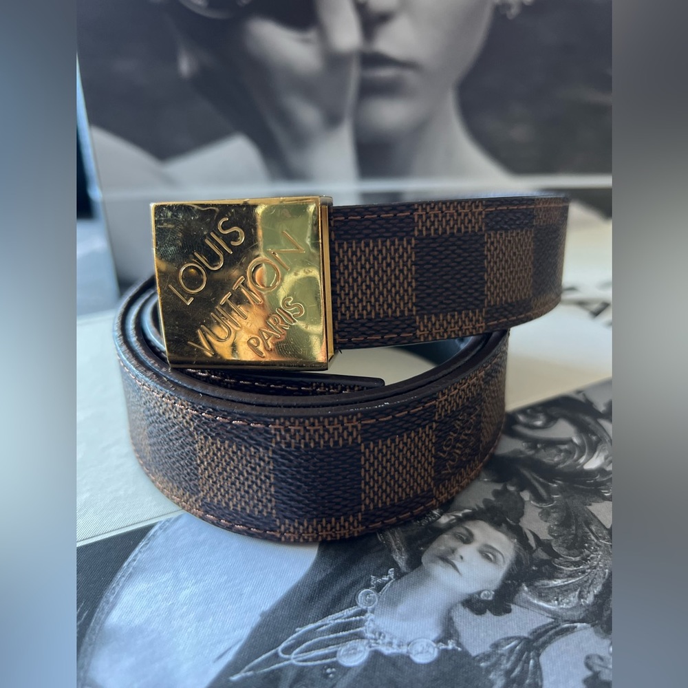 Louis Vuitton Damier belt